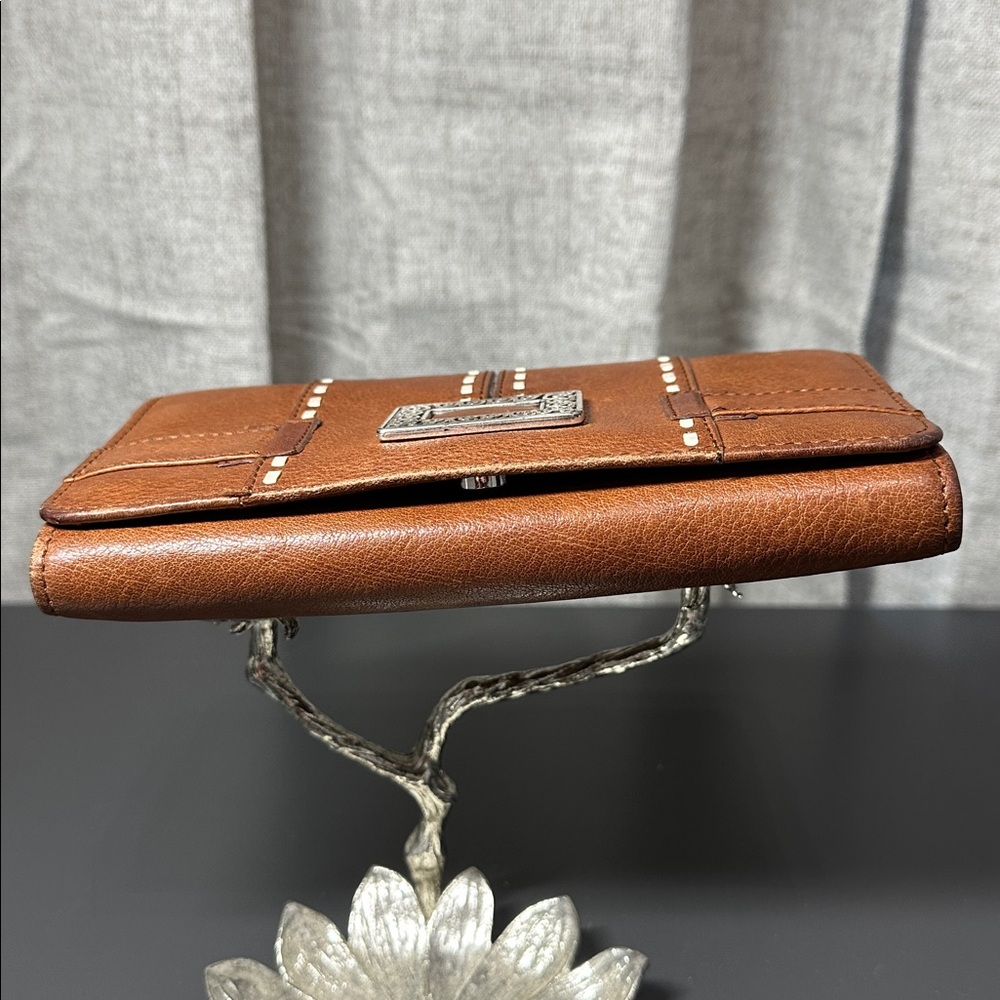 Brighton Wallet - Picture 4 of 11